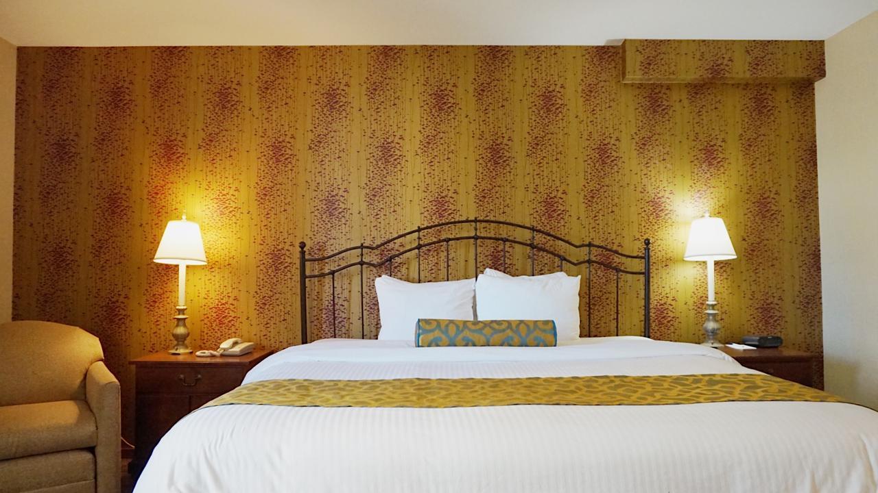 Best Western Queens Court New York Bagian luar foto