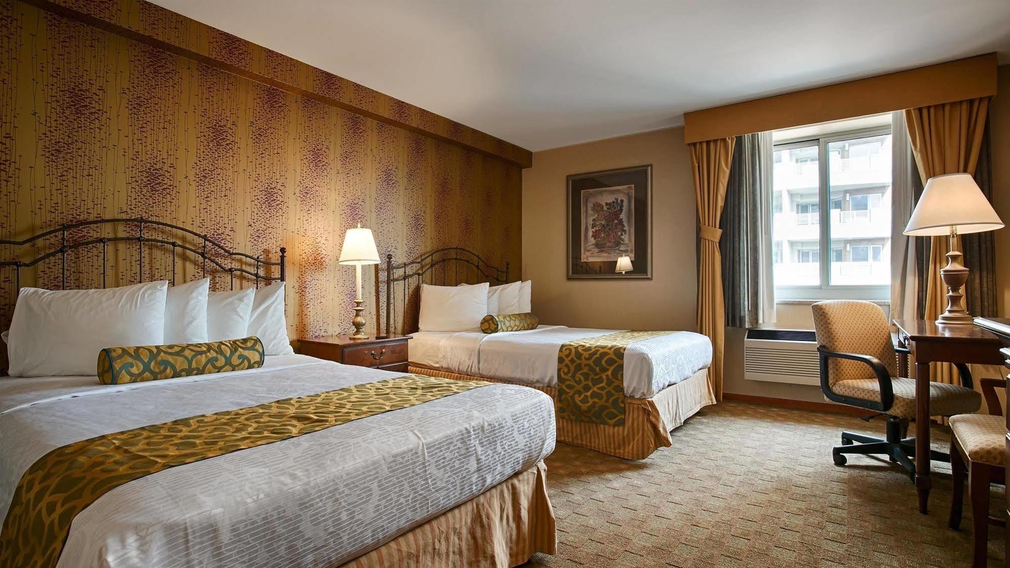 Best Western Queens Court New York Bagian luar foto
